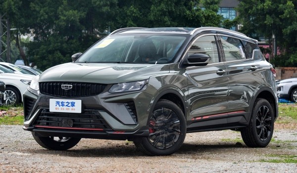 Паркетник Geely Binyue (он же Coolray) опять обновлен Паркетник Geely Binyue (он же Coolray) опять обновлен