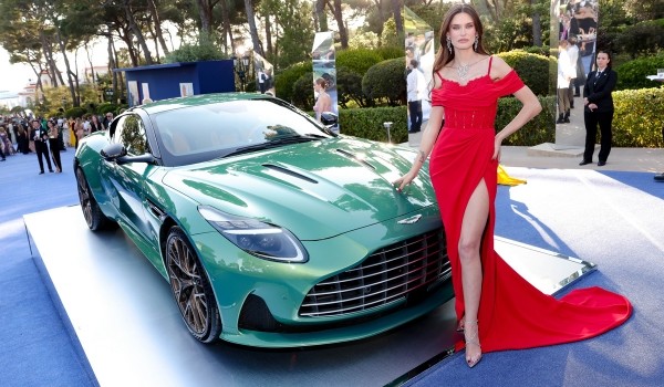 Дайджест дня: ностальгический Hilux, новый партнер Автотора и другие события индустрии Дайджест дня: ностальгический Hilux, новый партнер Автотора и другие события индустрии