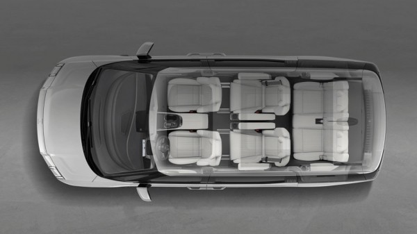 В России появились электрические минивэны Zeekr 009