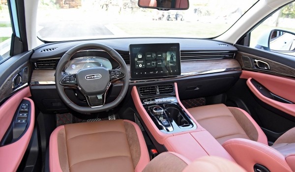 Кроссовер Skywell HT-i: скоро в России Кроссовер Skywell HT-i: скоро в России