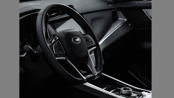 Бренд SWM раскрыл оснащение своих кроссоверов для России Бренд SWM раскрыл оснащение своих кроссоверов для России