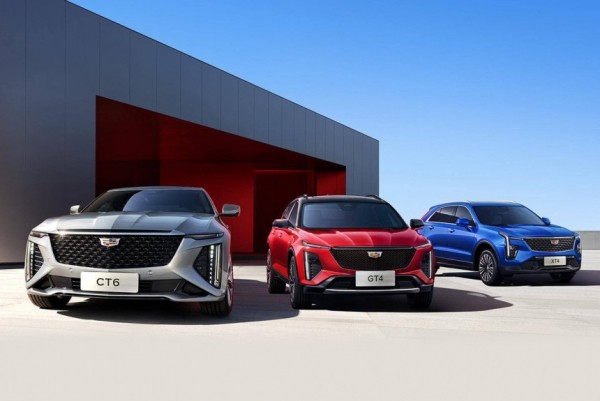 Дайджест дня: тройная премьера Кадиллака, Mercedes в России и другие события индустрии