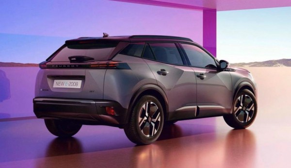 Представлен обновленный паркетник Peugeot 2008 Представлен обновленный паркетник Peugeot 2008