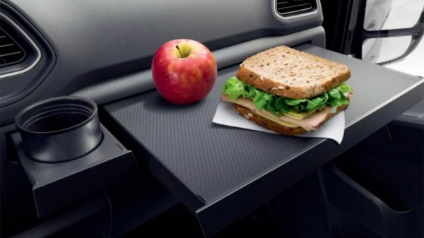 Автопортал NJcar назвал пять самых необычных опций в современных автомашинах 