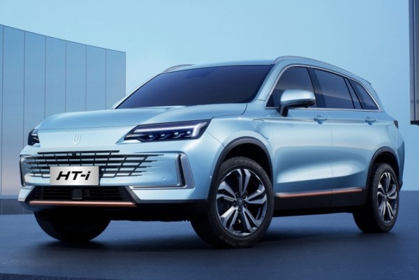 Кроссовер Skywell HT-i: скоро в России Кроссовер Skywell HT-i: скоро в России