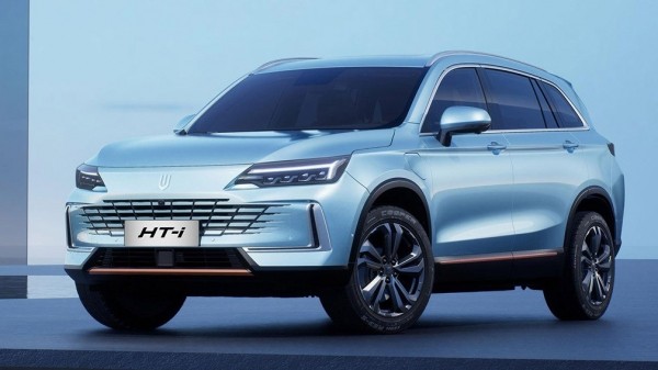 Объявлены комплектации и цены на новый гибридный кроссовер Skywell для России Объявлены комплектации и цены на новый гибридный кроссовер Skywell для России