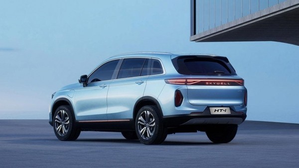 Объявлены комплектации и цены на новый гибридный кроссовер Skywell для России Объявлены комплектации и цены на новый гибридный кроссовер Skywell для России