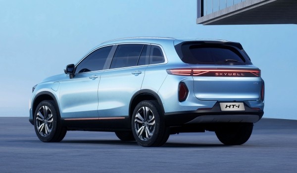 Кроссовер Skywell HT-i: скоро в России Кроссовер Skywell HT-i: скоро в России