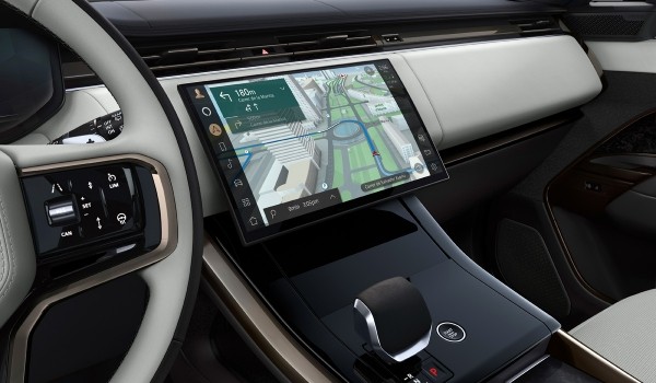 Представлен Range Rover Sport SV: новая топ-версия Представлен Range Rover Sport SV: новая топ-версия