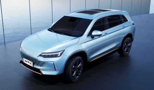 Кроссовер Skywell HT-i: скоро в России Кроссовер Skywell HT-i: скоро в России