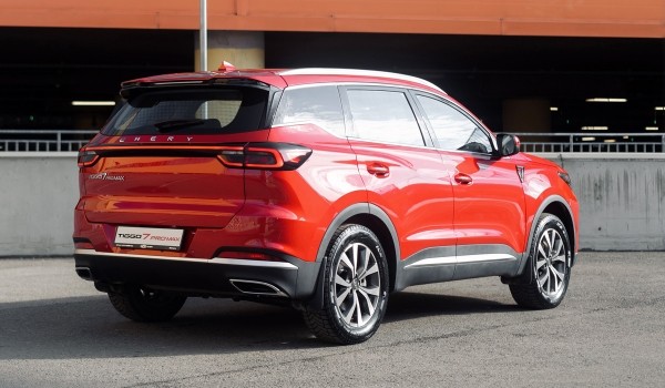 Chery Tiggo 7 Pro Max: есть базовая версия, на подходе 4х4 и гибрид Chery Tiggo 7 Pro Max: есть базовая версия, на подходе 4х4 и гибрид