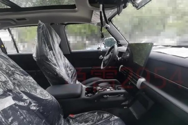 Компания Chery тестирует новый электрический внедорожник