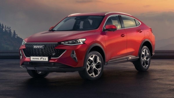 Кроссоверы Haval F7, F7x и Dargo подорожали в России на 50 тыс. рублей в мае 2023 года