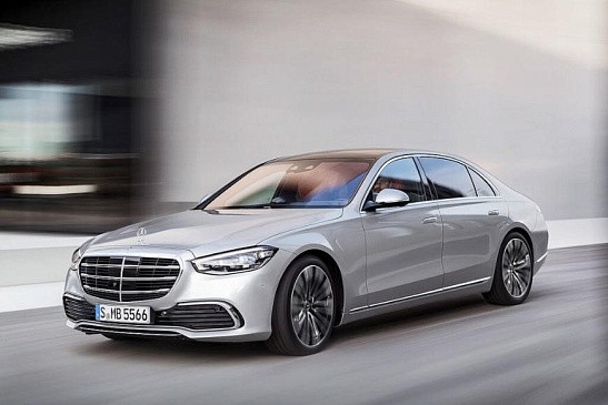 Показан роскошный автодом Mercedes стоимостью почти 20 млн.руб. Показан роскошный автодом Mercedes стоимостью почти 20 млн.руб.