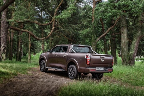 Продажи новых пикапов в России выросли в 1,5 раза в 2023 году