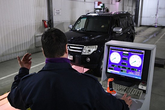 В России резко выросло количество объявлений о реализации люксовых автомашин с пробегом В России резко выросло количество объявлений о реализации люксовых автомашин с пробегом