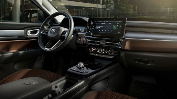 Дебютировал новый пикап RAM с несущим кузовом Дебютировал новый пикап RAM с несущим кузовом