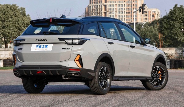 Dongfeng обновил седан и универсал Aeolus Yixuan Dongfeng обновил седан и универсал Aeolus Yixuan