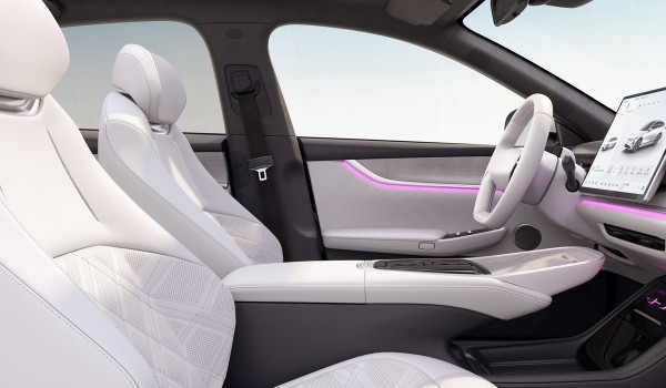 Лифтбек Qiyuan A07 стал первенцем нового бренда компании Changan Лифтбек Qiyuan A07 стал первенцем нового бренда компании Changan