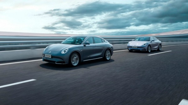 В России начали продавать китайский клон Porsche Panamera