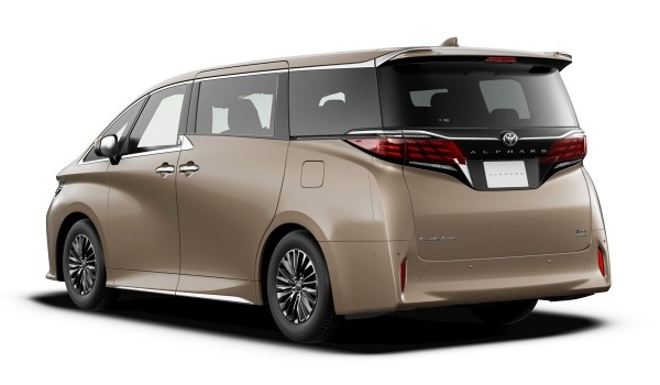 Минивэны Toyota Alphard и Vellfire: новое поколение Минивэны Toyota Alphard и Vellfire: новое поколение