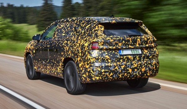 Новая Skoda Kodiaq: пока в камуфляже, но с подробностями Новая Skoda Kodiaq: пока в камуфляже, но с подробностями