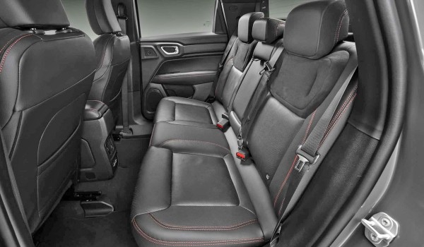 Дебютировал компактный пикап Ram Rampage Дебютировал компактный пикап Ram Rampage