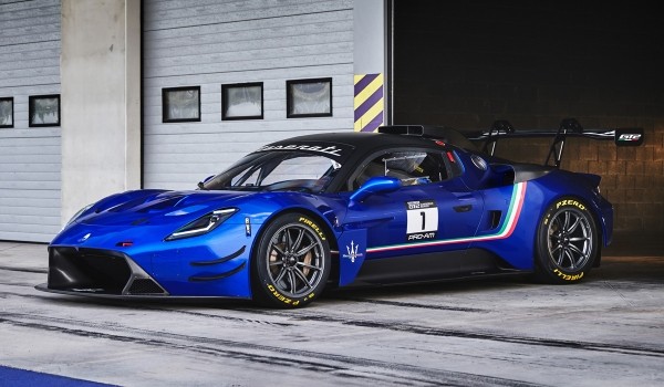 Гоночный Maserati GT2 почти повторил дорожную модель MC20 Гоночный Maserati GT2 почти повторил дорожную модель MC20