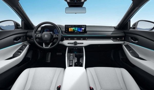 Седан Honda Inspire дебютировал с новой гибридной системой