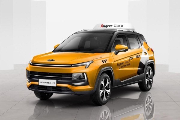 Aif.ru протестировал новое отечественное такси «Москвич 3»