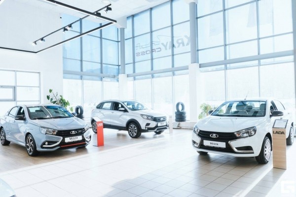 Autonews: «АвтоВАЗ» расторгнет дилерские соглашения с компаниями, завышающими цены на LADA Vesta