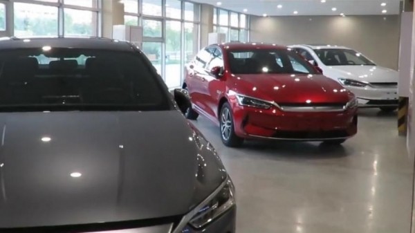 Автомобили BYD поступили в продажу в Северной Корее