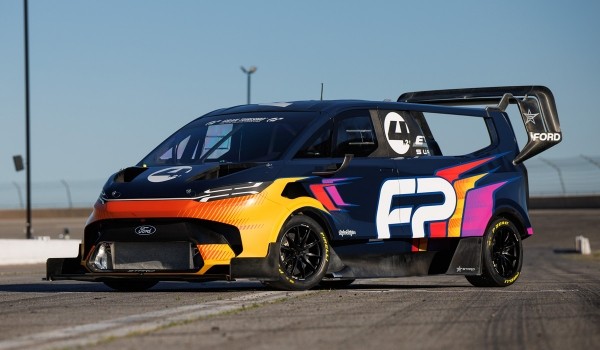 Дайджест дня: купе Mercedes CLE, аварийность такси и другие события индустрии Дайджест дня: купе Mercedes CLE, аварийность такси и другие события индустрии