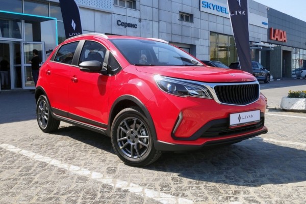 Кросс-хэтчбек Livan X3 Pro: старт продаж в России