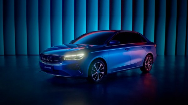 Россиянам предложили необычный способ купить седан Geely Emgrand Россиянам предложили необычный способ купить седан Geely Emgrand