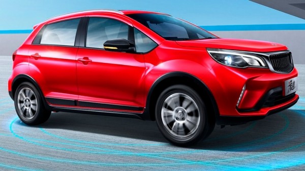 Названа дата начала продаж кроссовера Livan X3 Pro в РФ