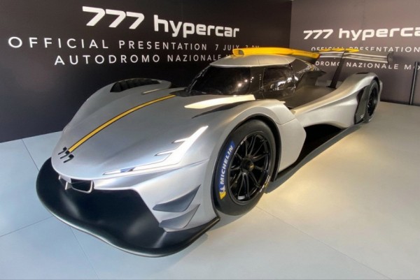 Три топора: в Италии представлен 777 Hypercar Три топора: в Италии представлен 777 Hypercar