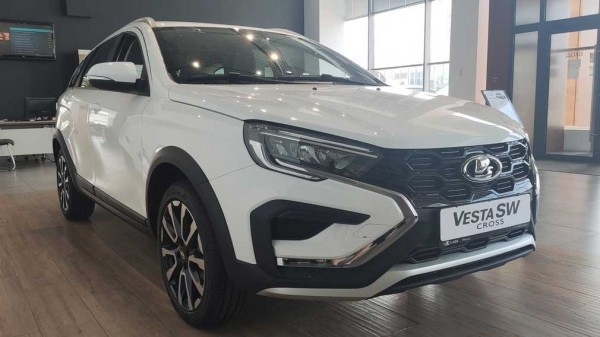 Стоит ли покупать первые экземпляры LADA Vesta NG: мнение эксперта