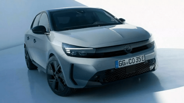 Электрический минивэн Opel Combo-e Life представлен на шпионских фотографиях 