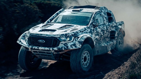 Ford планирует выиграть ралли "Дакар" с мощным пикапом Ranger Raptor T1+ Ford планирует выиграть ралли "Дакар" с мощным пикапом Ranger Raptor T1+