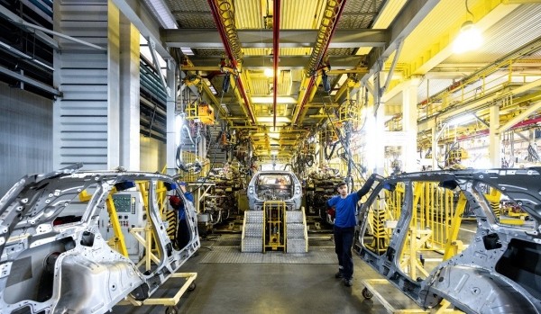 Губернатор Алиханов: на конвейере «Автотора» будет 20 новых моделей автомашин в 2023 году Губернатор Алиханов: на конвейере «Автотора» будет 20 новых моделей автомашин в 2023 году