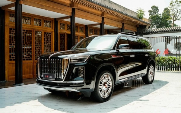 На белорусском авторынке появится новый игрок - китайский Hongqi На белорусском авторынке появится новый игрок - китайский Hongqi