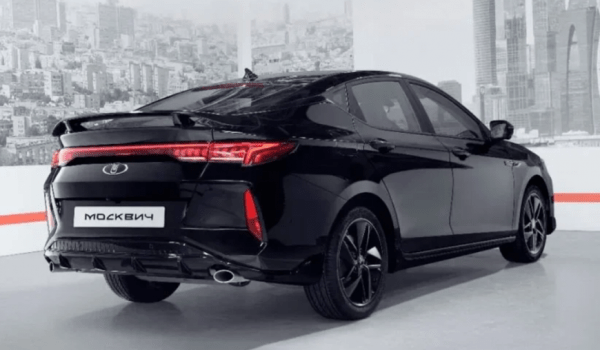 Несколько тысяч новых седанов "Москвич-6" будет произведено в 2023 году