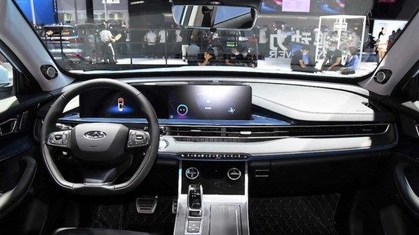 Новый гибридный кроссовер Chery Tiggo 7 Pro e+ начнет продаваться в России через 6-9 месяцев