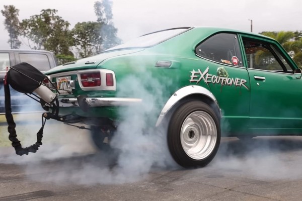 Под капотом этой Toyota Corolla 1972 года находится 450 л.с.