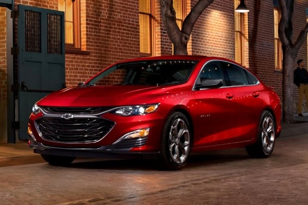 Появились данные о обновленном седане Chevy Malibu 2024 модельного года 