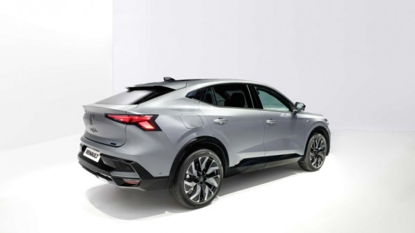 Представлен стильный кроссовер Renault Rafale мощностью 300 лошадиных сил