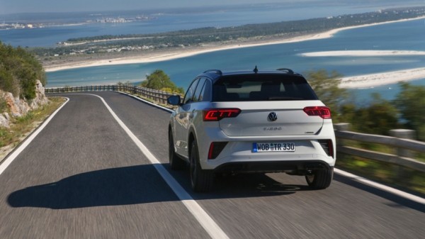 В России начались продажи нового Volkswagen T-Roc стоимостью 2,95 млн рублей