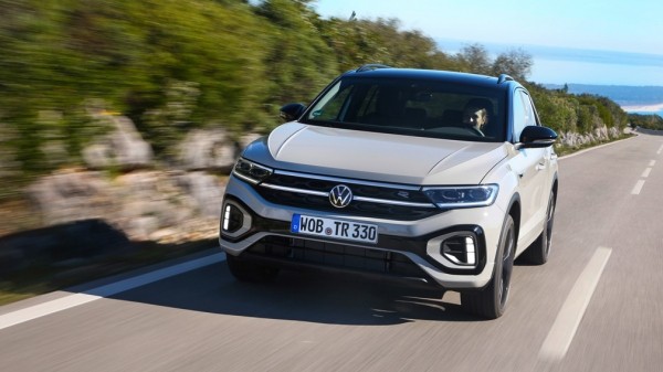 В России начались продажи нового Volkswagen T-Roc стоимостью 2,95 млн рублей