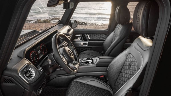 Brabus представил два огромных шестиколесных пикапа мощностью 800 и 900 л.с. Brabus представил два огромных шестиколесных пикапа мощностью 800 и 900 л.с.